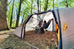 Wechsel Intrepid 5 -Camping Verkäufe 231081 Intrepid 5 action 01