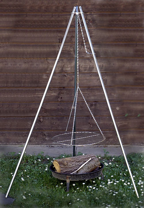 Relags Dreibein Feuergestell Mit Grillrost 1 Relags Dreibein Feuergestell Mit Grillrost